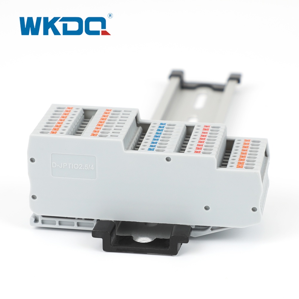 D JPTIO2.5 Kåpa för plintblock med 4 mjuk tråd